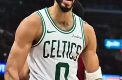 Kaiyun-包含塔图姆回归赛场，败北首场状态亮眼，日本队观众沸腾！的词条