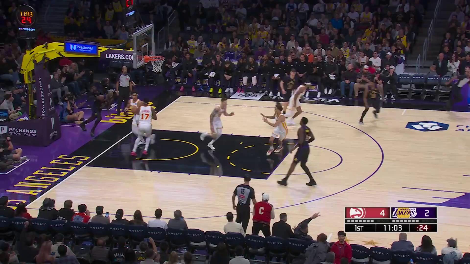 字母哥巅峰对决，东契奇与30激战老鹰分钟，爆冷胜负难料！的简单介绍