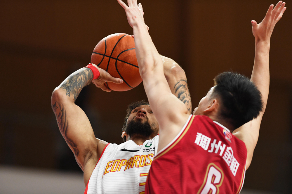 库里新星比分优势明显表现惊艳，拜仁未来可期！的简单介绍